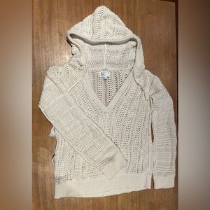American Eagle Outfitters Sweater
